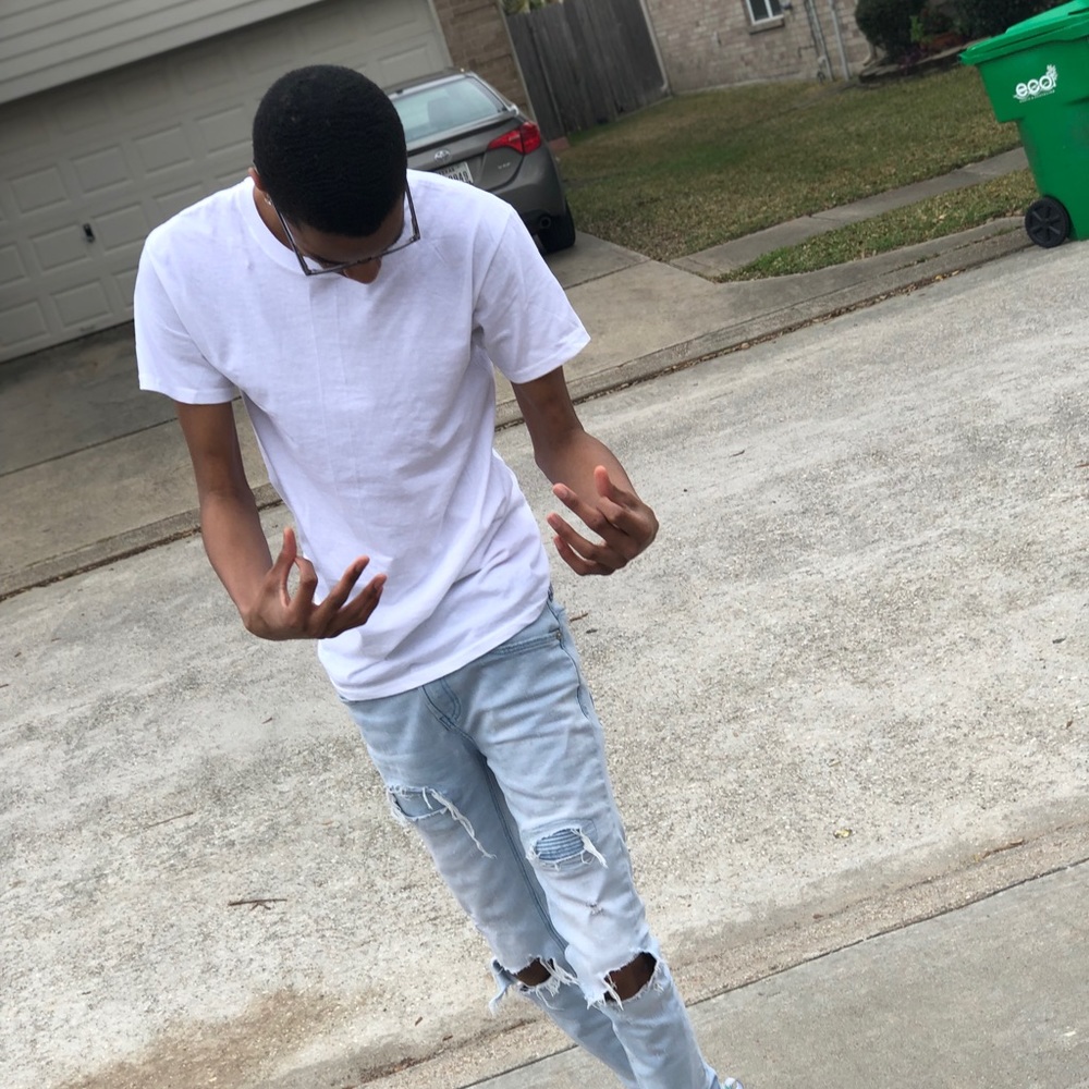 Meet your Posher, Jalon